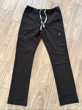 FIGS medical nursing Black pants UNISEX Size Large Tall 36” Inseam